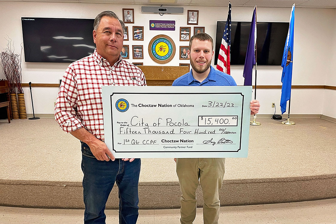 Choctaw Nation Awards $108k to Le Flore County - Indian Gaming