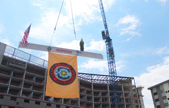 Harrah's Cherokee Valley River Hotel Topping Off